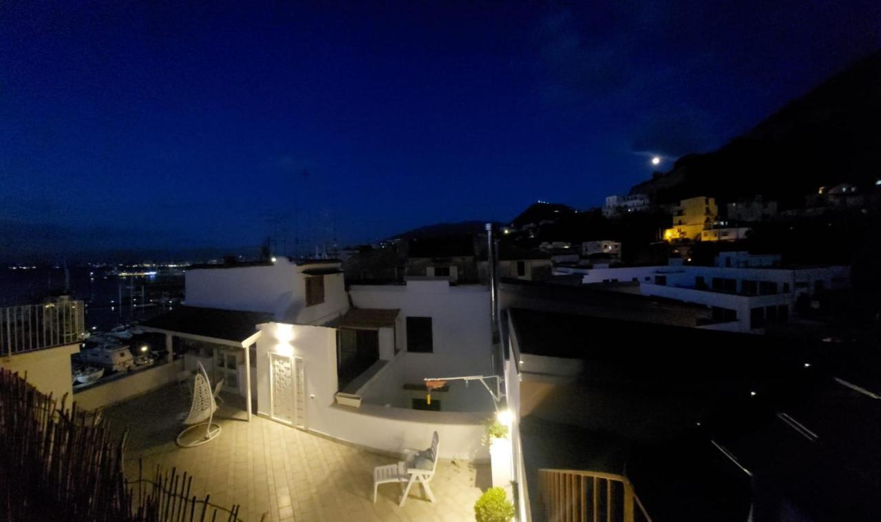 Bed and Breakfast Coralinetiny à Castellammare di Stabia Extérieur photo